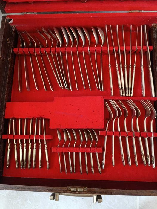 Столові прибори Solid Nickel Bronze Thailand