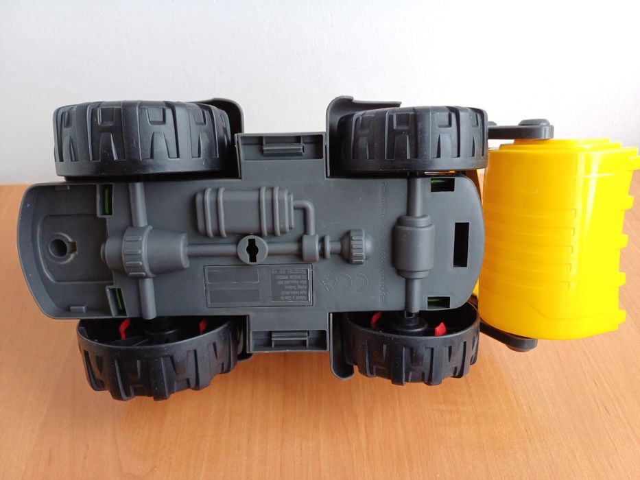 Большая брендовая игрушка ,,Трактор FENDT" 30 см