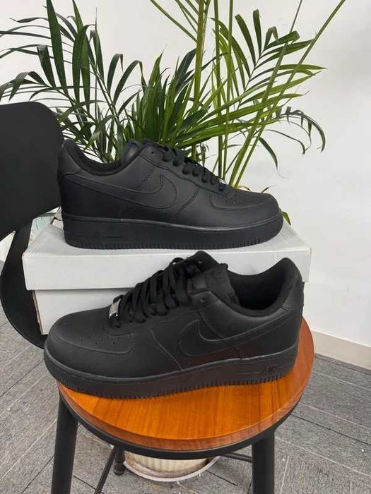 "Buty Trampki" Nike_Air_Force_1_Low_Black_R.40