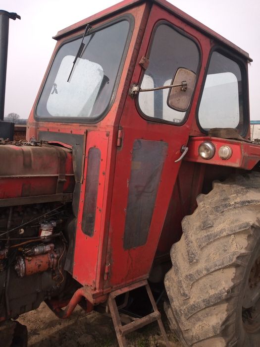Kabina ciagnik  massey ferguson ursus zetor