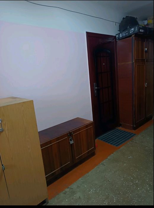 •Продаж кімнати в гуртожитку•