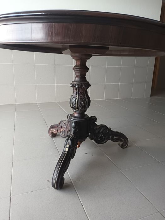 Mesa de centro antiga