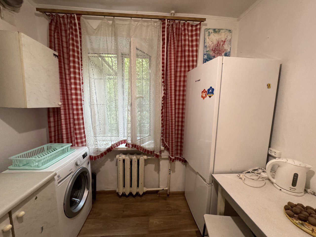 2К квартира А.Поля Кирова Л.Стромцова
