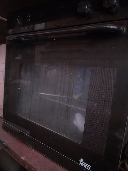 Forno eléctrico em bom estado