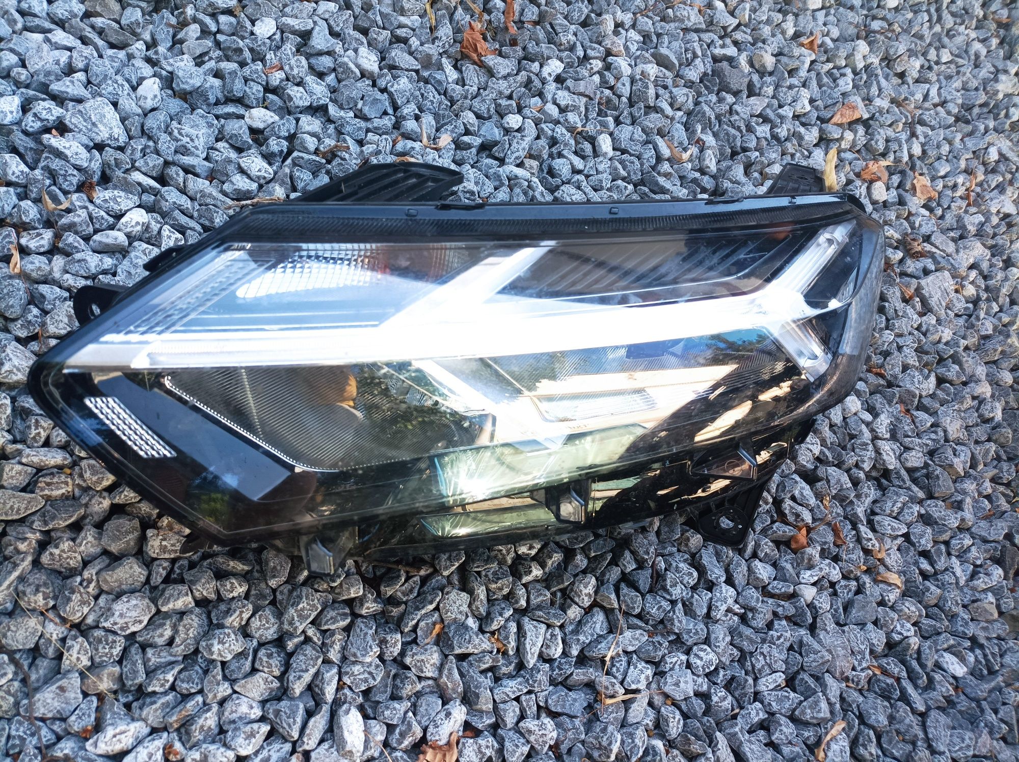 Lampa prawa lewa Dacia Sandero 3 iii stepway doker Logan jogger eu
