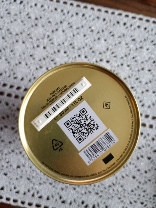 Puszka na flakon perfum Jean Paul Gaultier