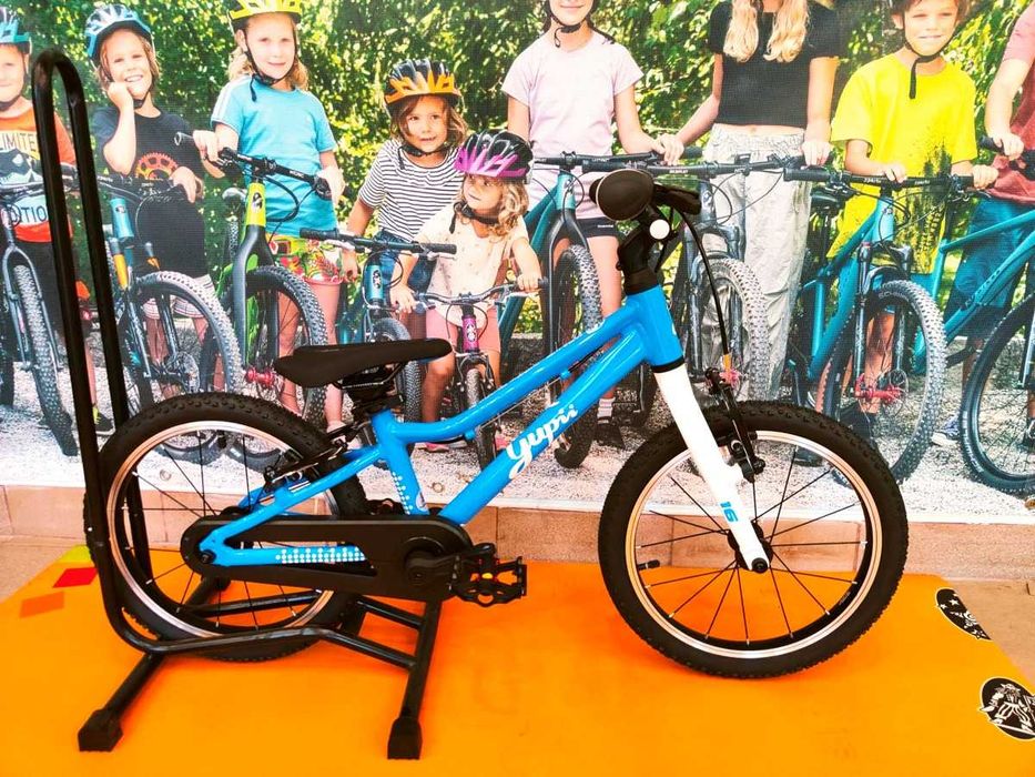Yupii 16 niebieski – lekki rower dziecięcy 5,3 kg bajkids.pl