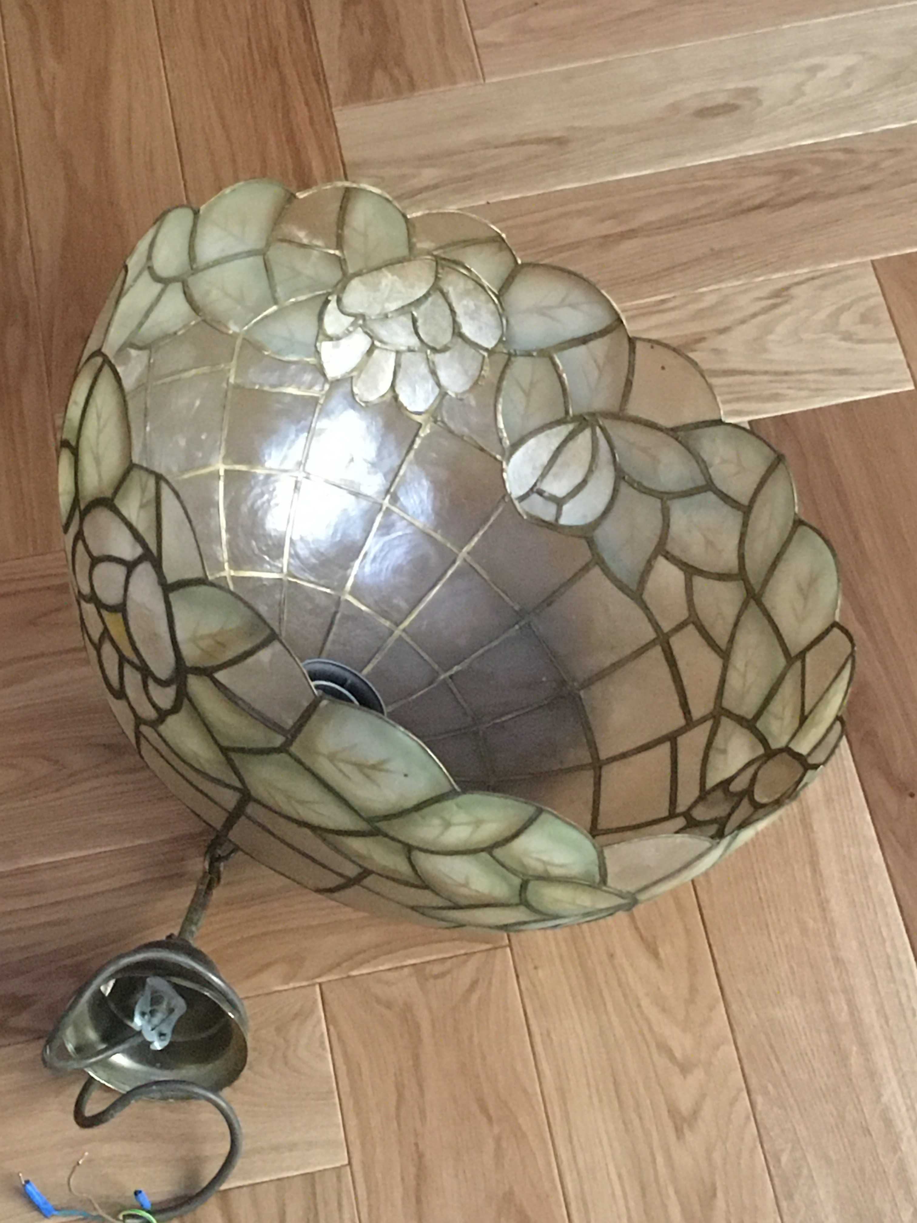 Lampa witrażowa wisząca Tiffany