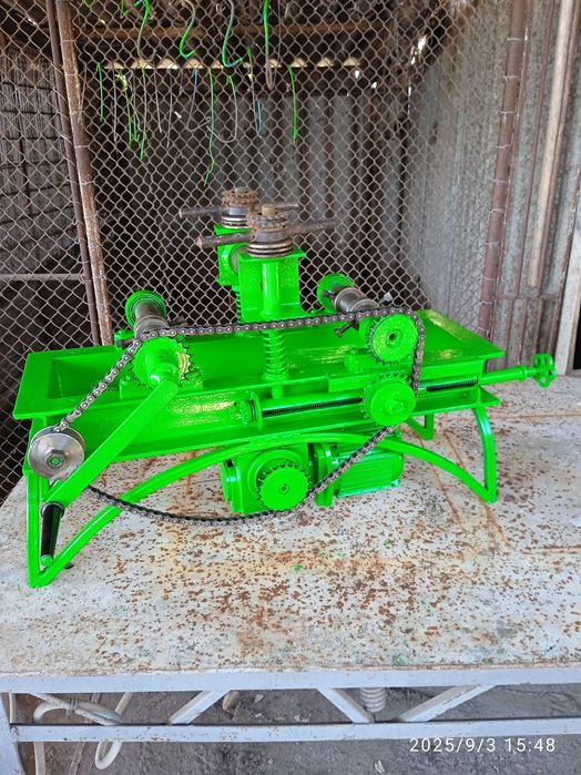 Трубогиб для профілних труб