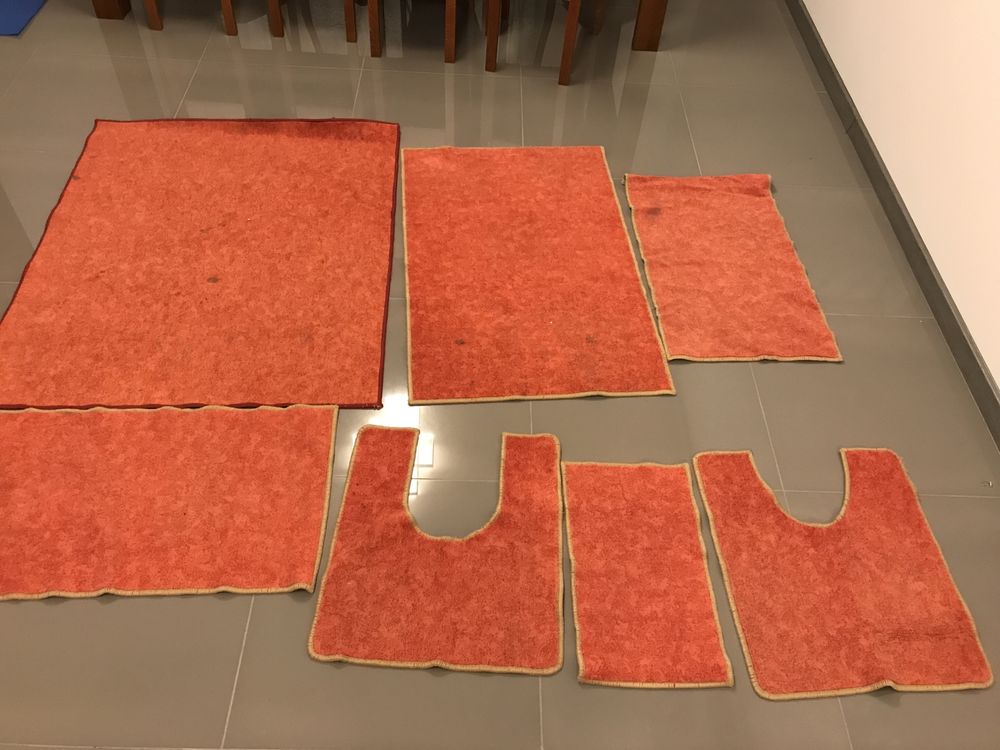 Dywaniki łazienkowe i  inne