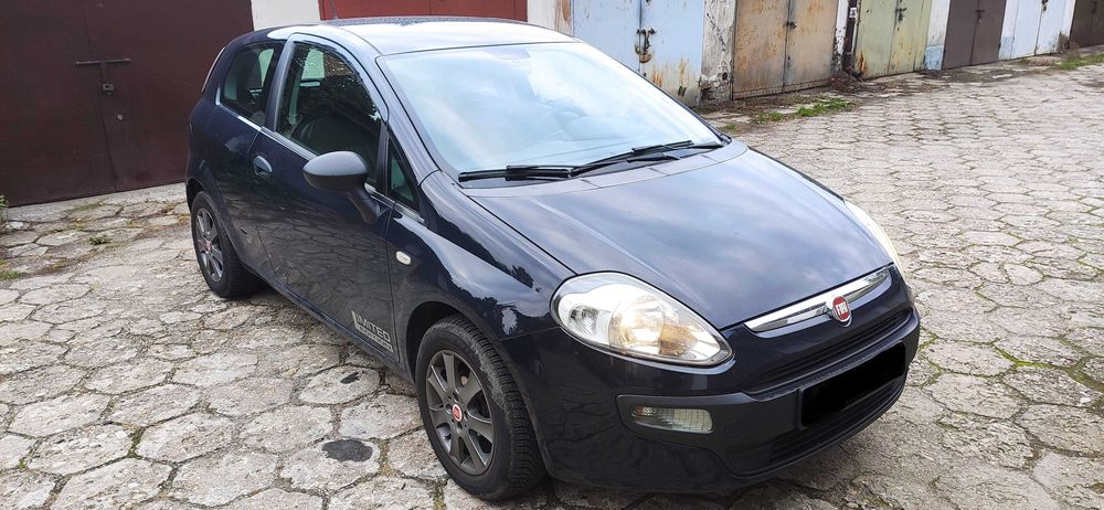 Fiat Punto EVO, 1.4 FIRE 8V 77KM, 2010 rok