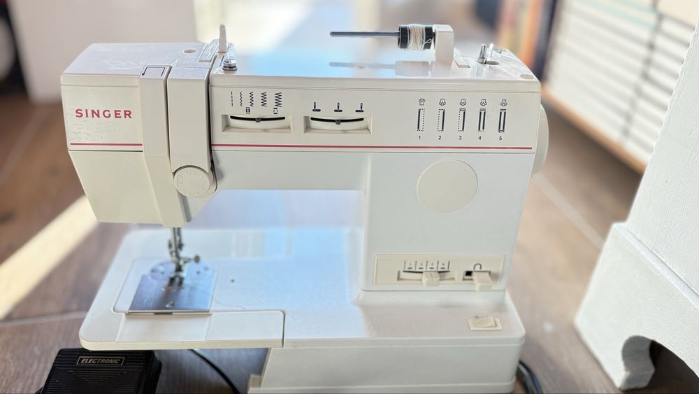 Maquina de costura