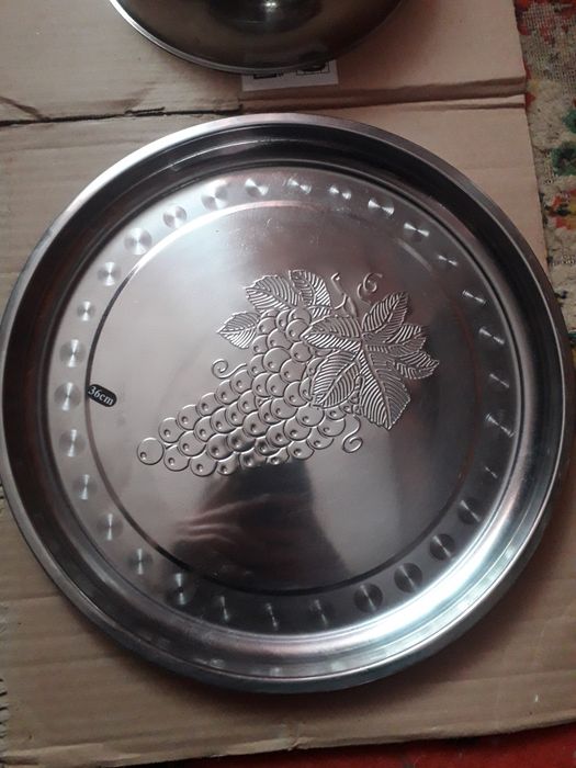 Піднос з нікельованої сталі круглий 36 см Лоза