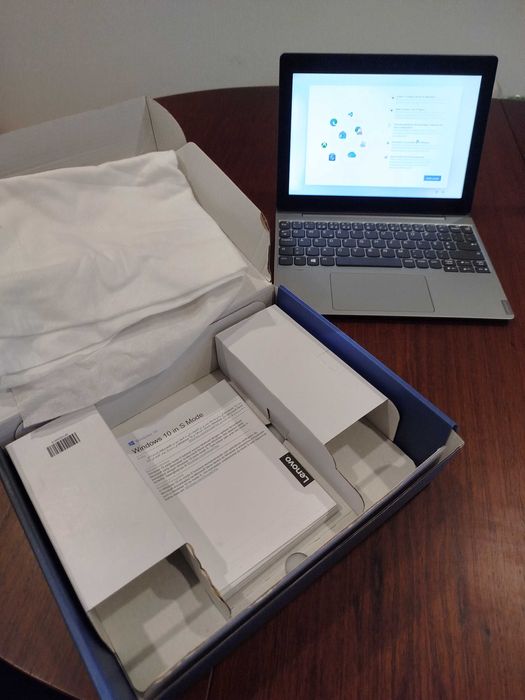 Lenovo Ideapad D330-10IGM 10.1'' 2-em-1 – Como novo + capa extra