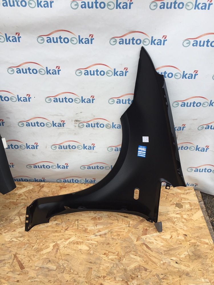 Крило Ford C-MAX / Focus C-Max ліве / праве