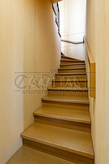 Оренда Будинок,  Голосіївський район, вул. Золоті джерела, 151 м2