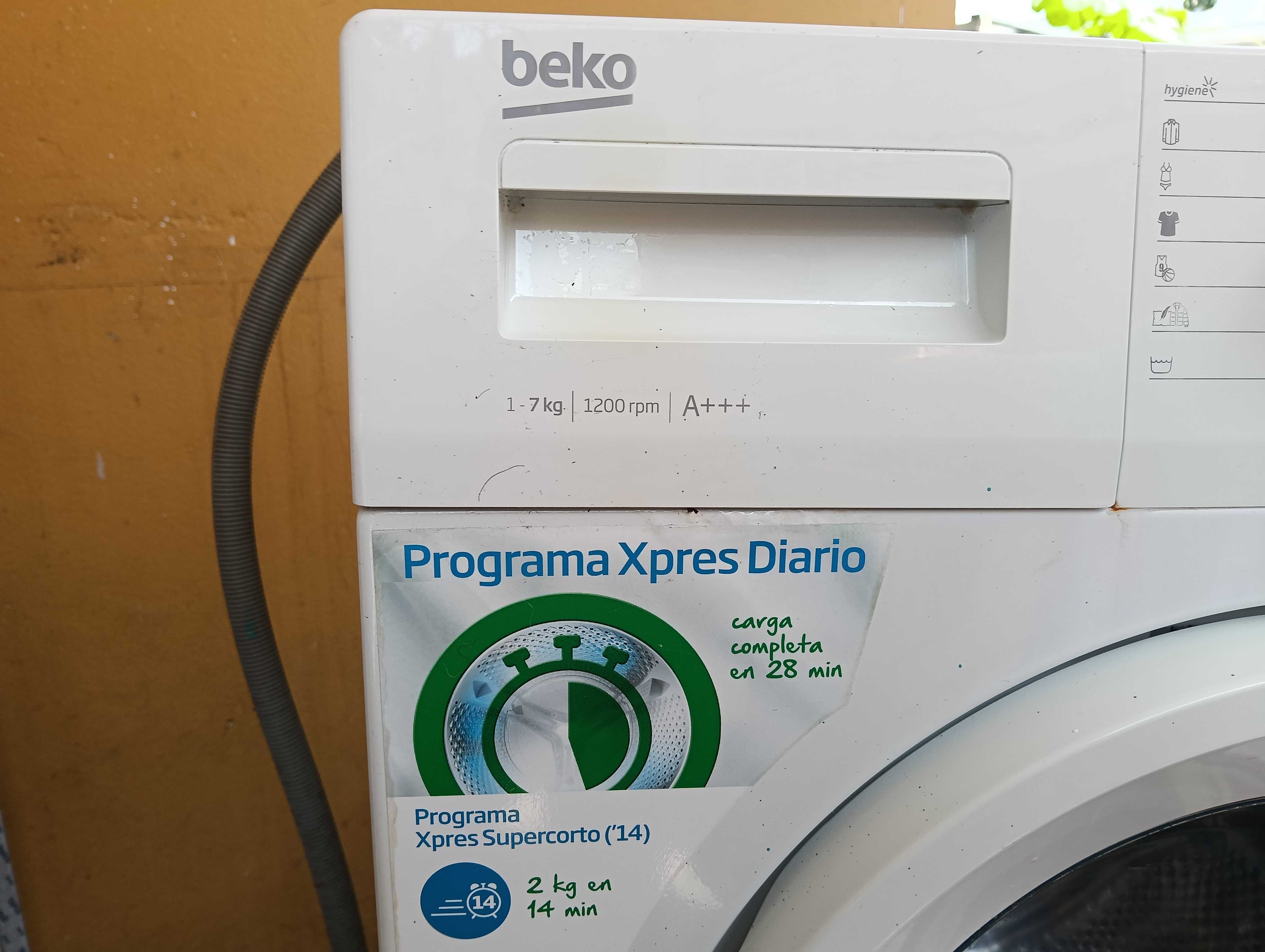 Máquina lavar beko