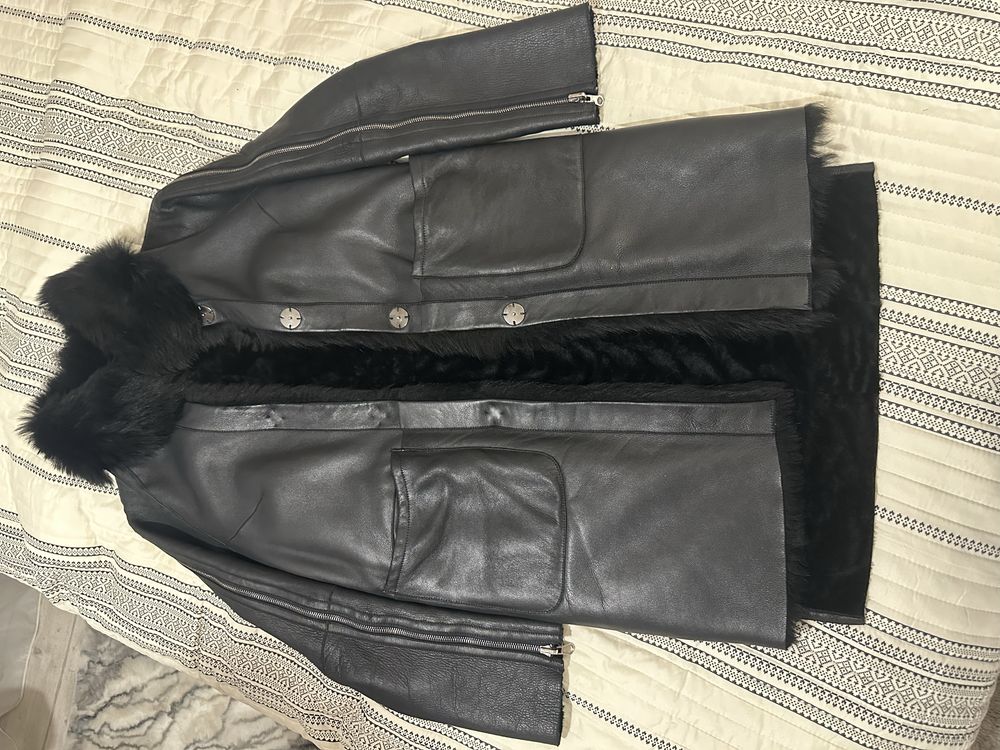 Продам женскую дубленку