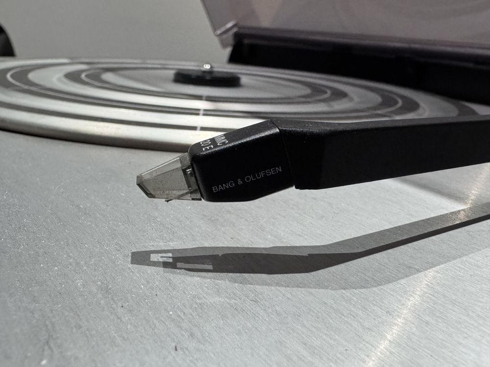 Gramofon Bang&Olufsen Beogram 2200 B&O