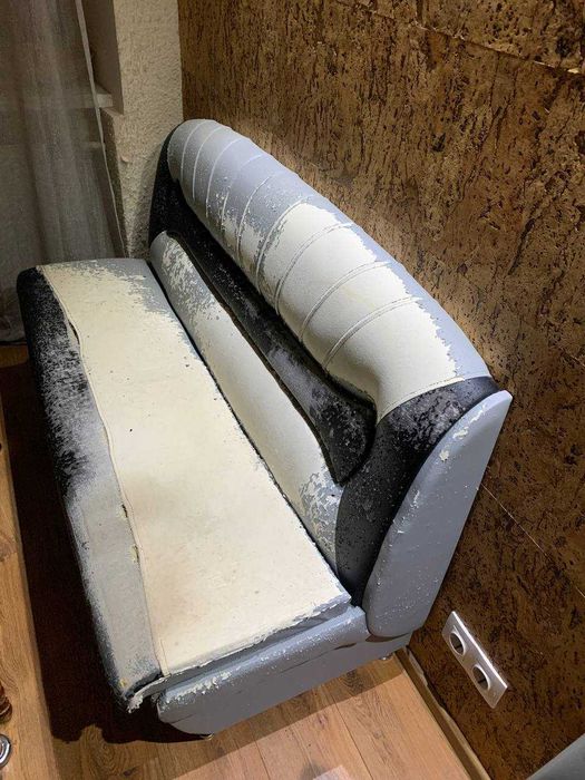 Диван зі сховом Безкоштовно Самовивіз