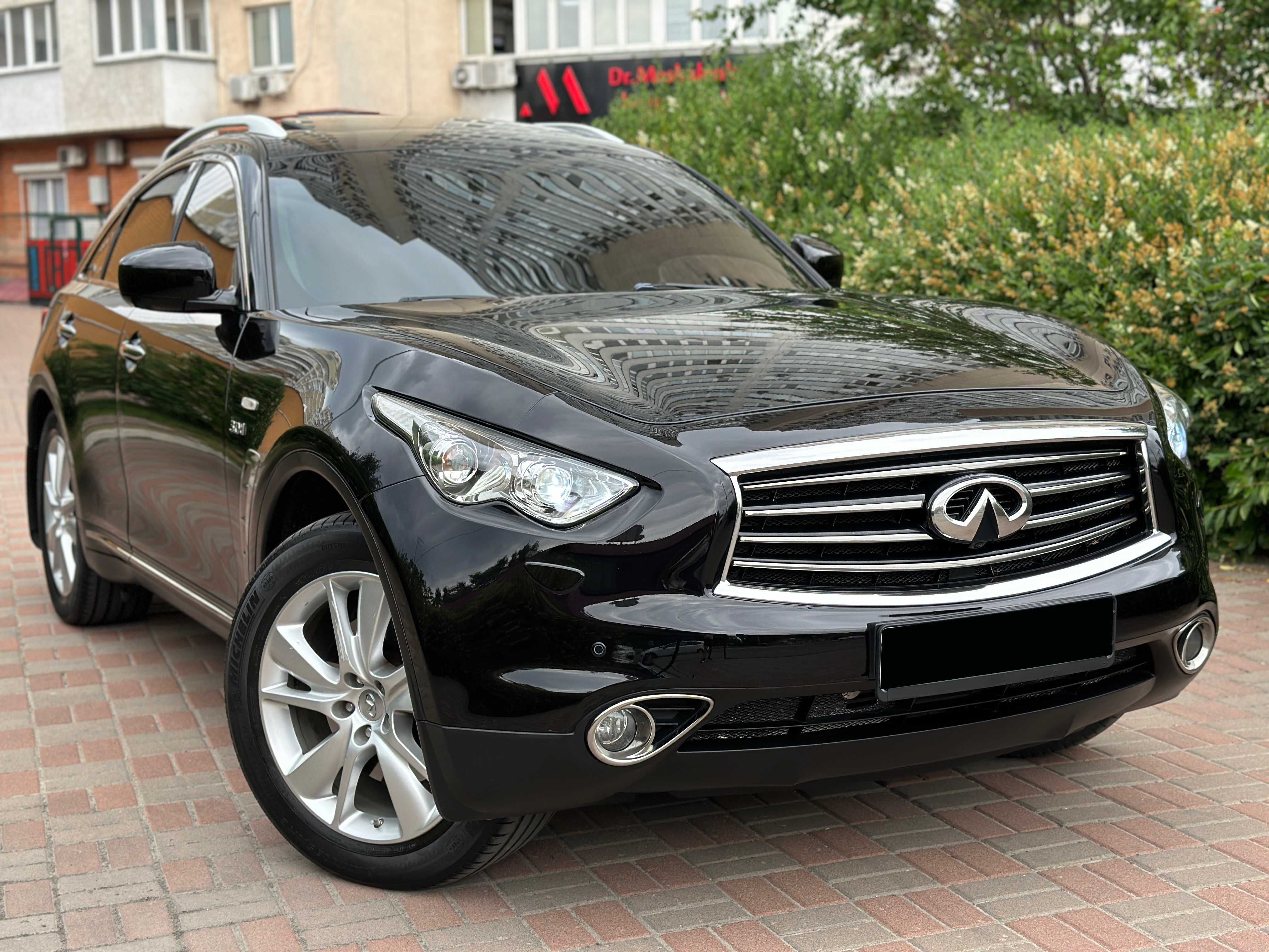 Infiniti QX70 3.0d Premium Navi