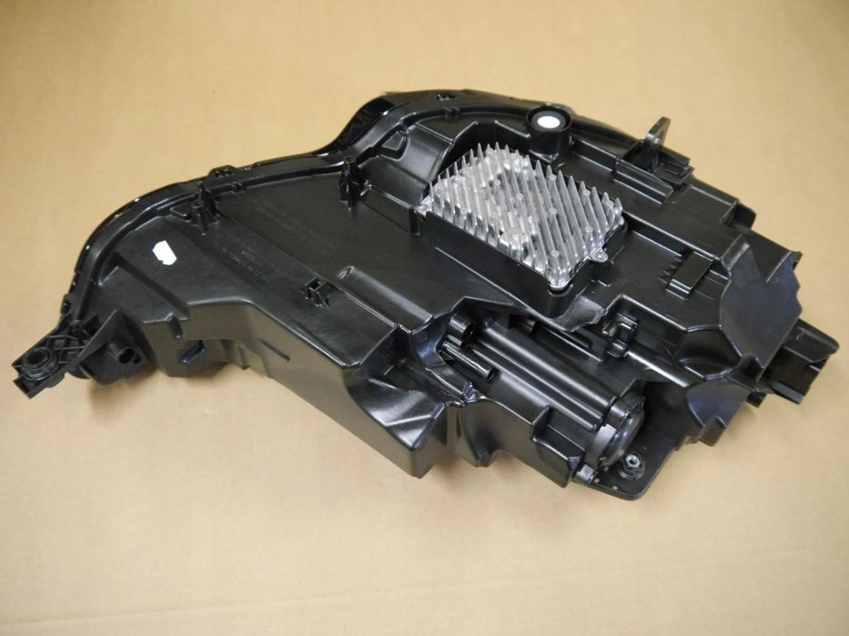 AUDI A3 8Y LAMPA PRZÓD PRZEDNIA LEWA FULL LED MATRIX 8Y0941035