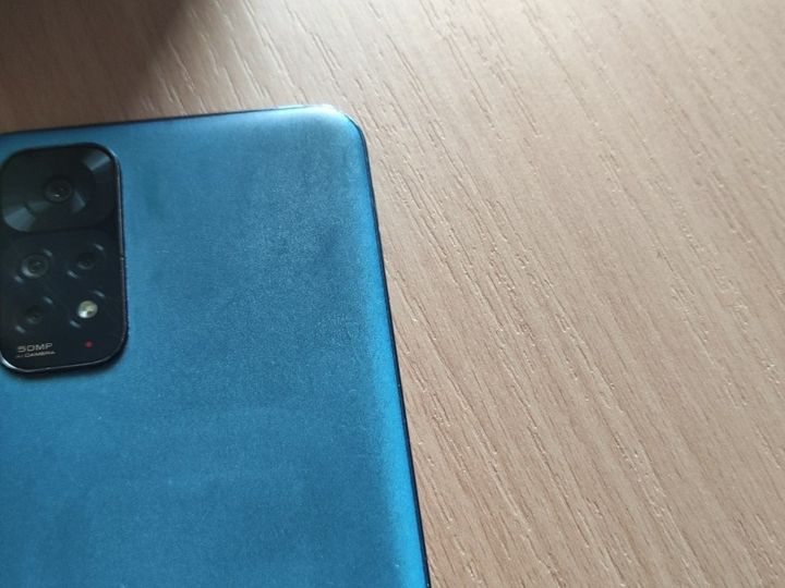 Xiaomi Redmi Note 11 świetny telefon z 128GB pamięci, oraz 4+2GB RAM