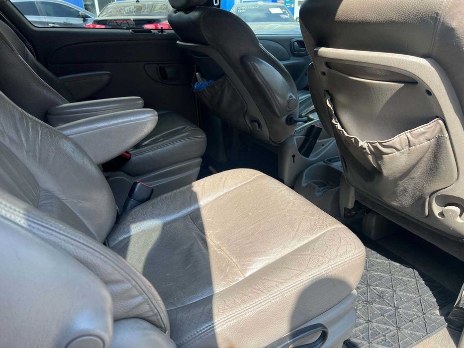 Продам Chrysler Voyager 2001р. #68817