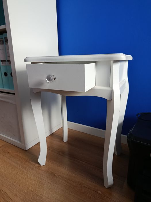 Taboret Stołek Stolik z Szufladą Biały Kobiecy