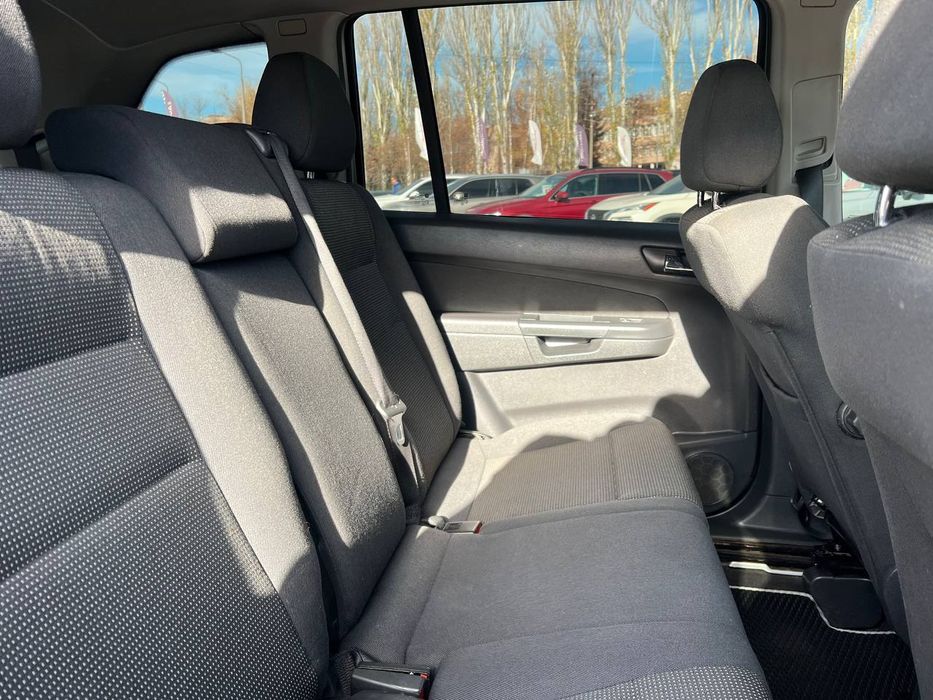 Opel Zafira №3742 (ВНЕСОК від 10%) Альянс Авто Кривий Ріг