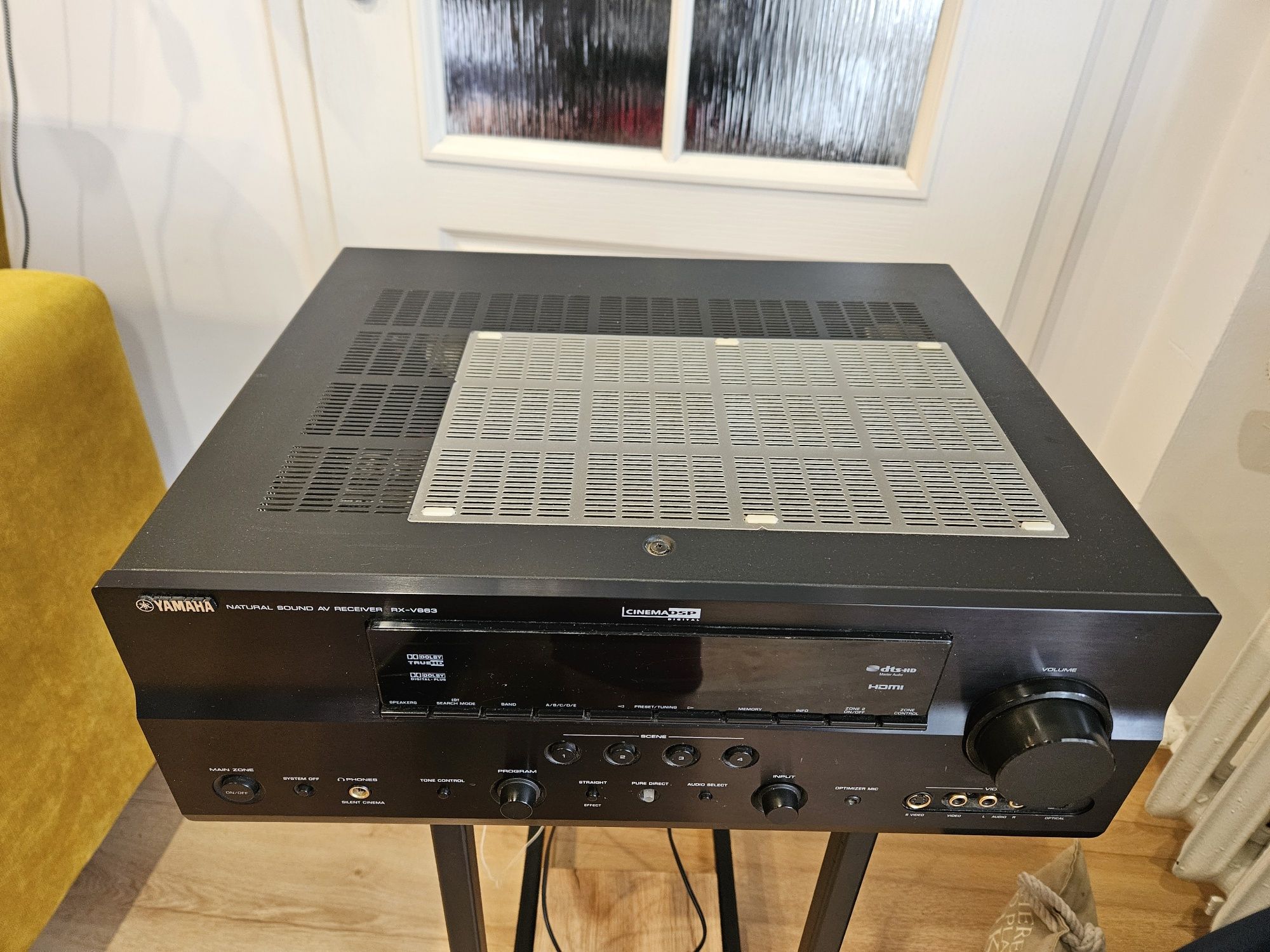 Yamaha RXV663 amplituner kina domowego 7.2