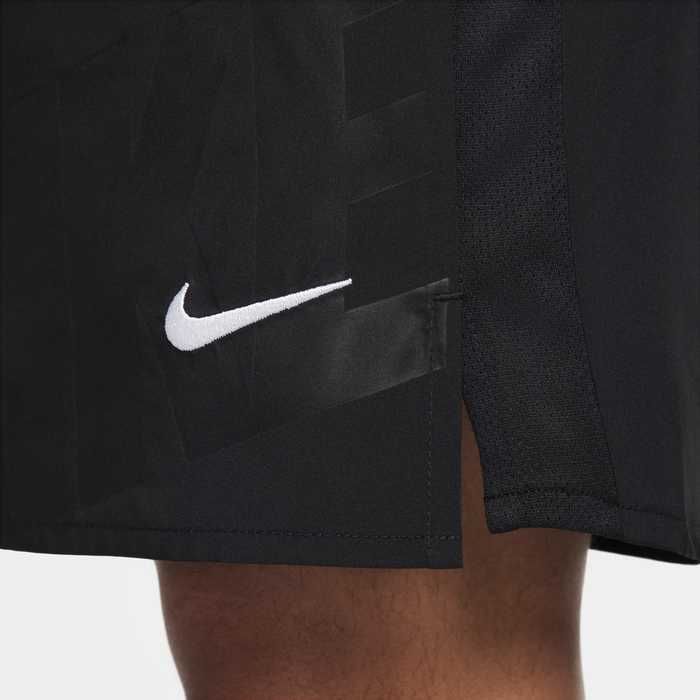 Шорты Nike Dri-Fit Challenger (FN3274-010) оригинал