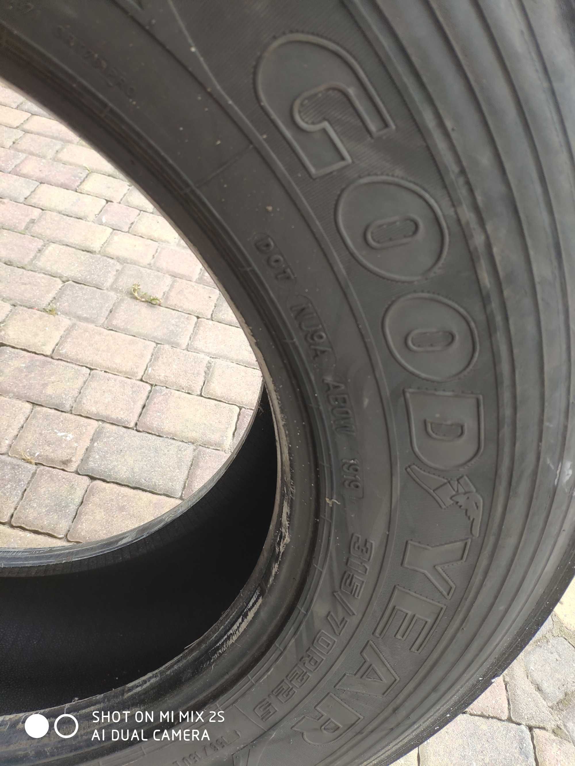 Opona Opony 315/70R22,5 " GOODYEAR KMAX S HL Przód prowadząca