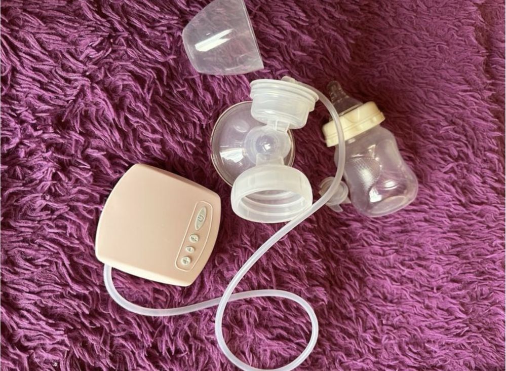 Електричний молоковідсмоктувач breast pump