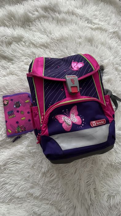 Рюкзак для девочки с пеналом