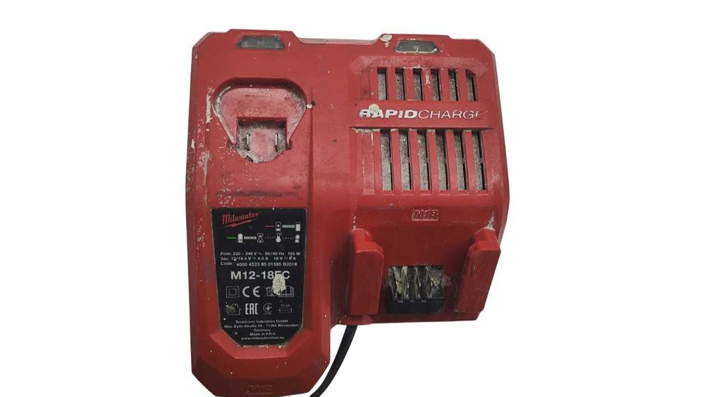 Wkrętarka Milwaukee MM18 FPD2 / akumulator / ładowarka