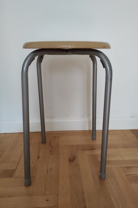 Taboret kuchenny