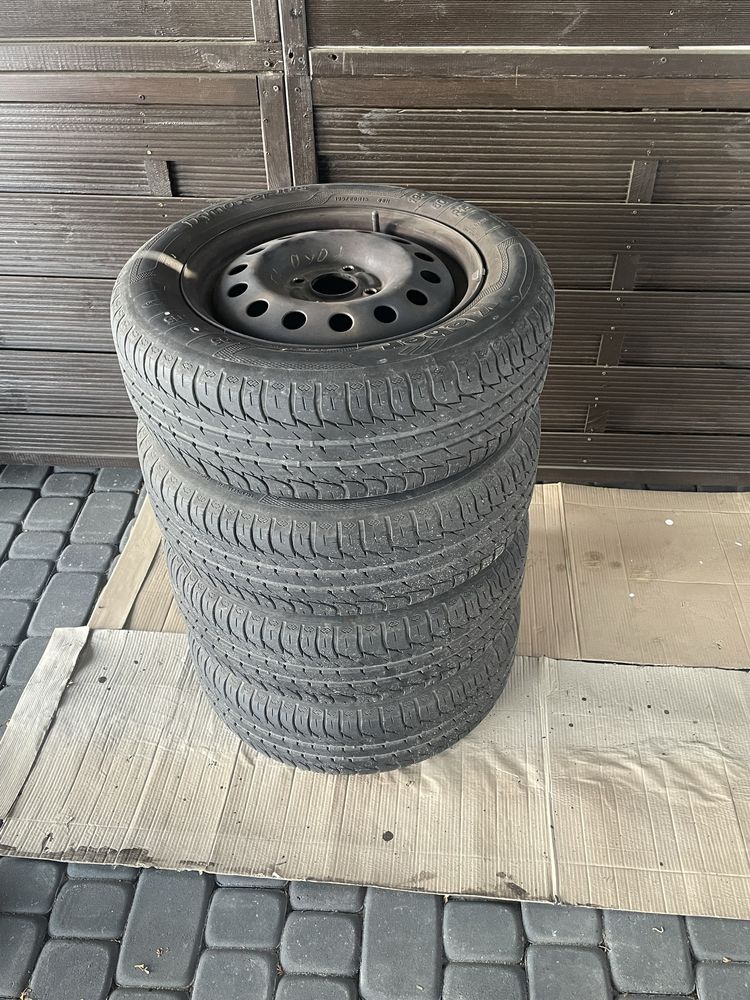 Opony na stalowkach 15 ford fusion/fiesta