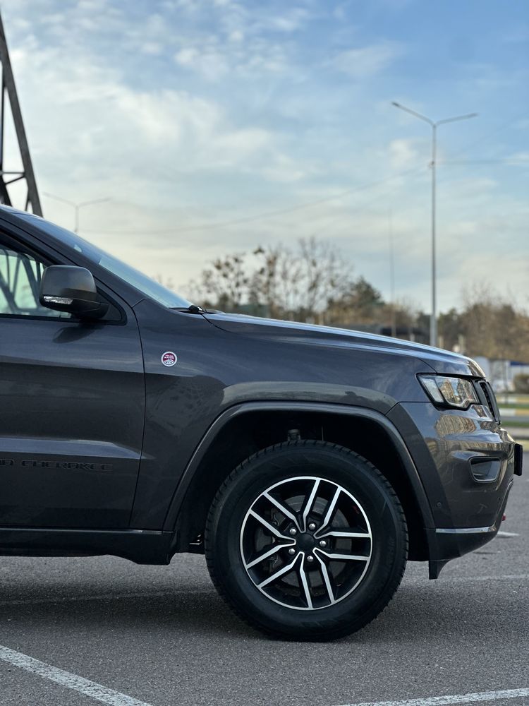 Jeep Grand Cherokee Trailhawk