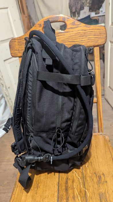 Рюкзак камелбек майже новий