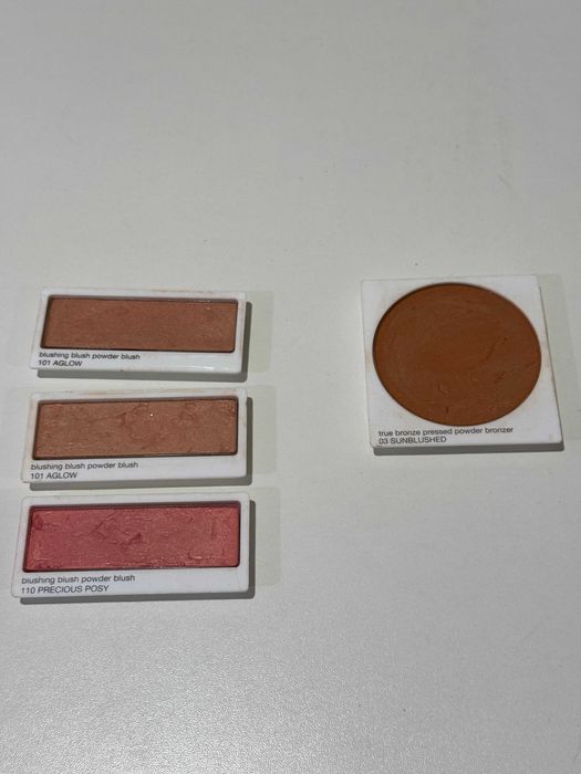 Рум'яна та бронзери від Clinique