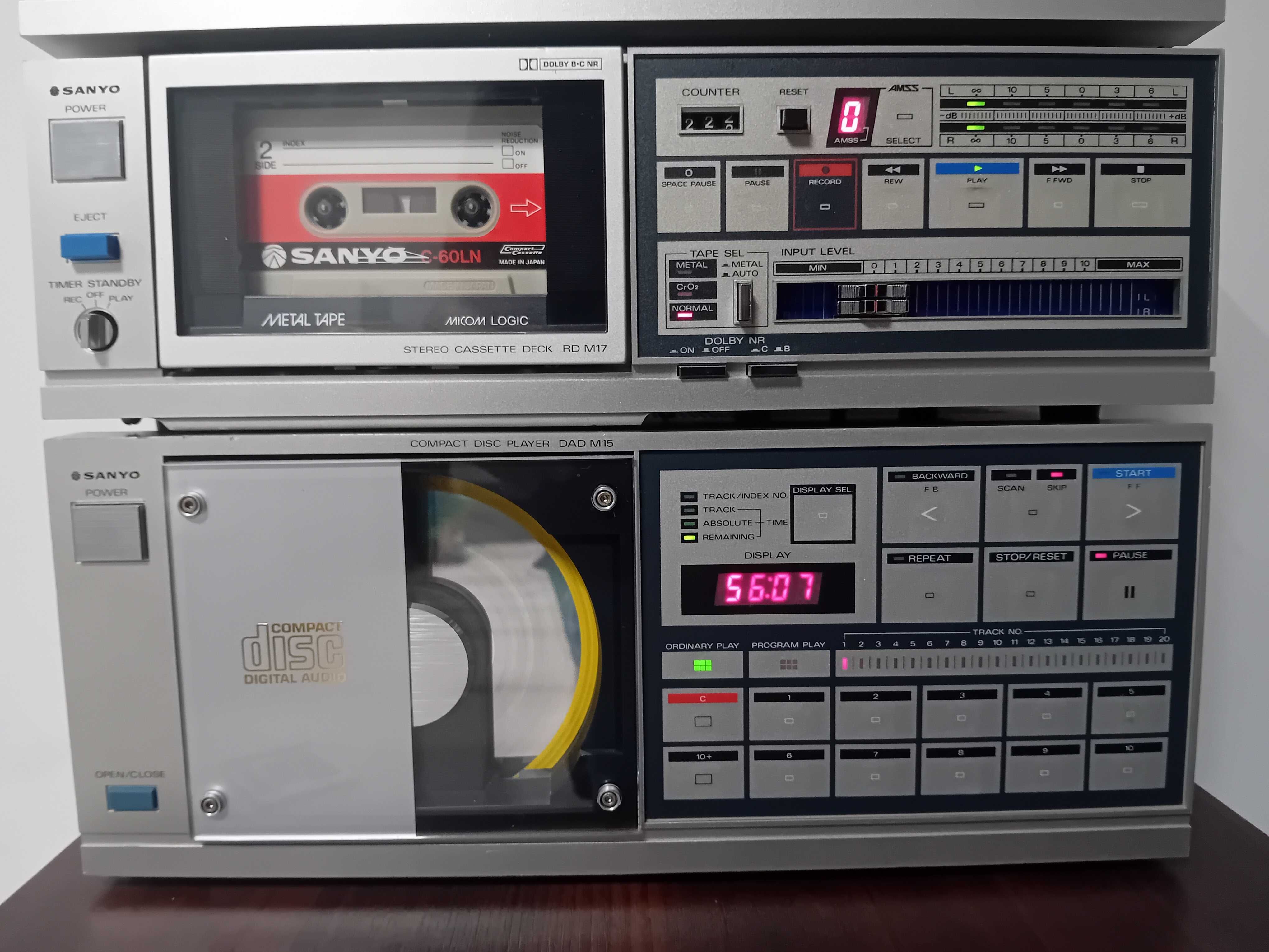 SANYO zestaw midi z pionowym CD SANYO DAD M15