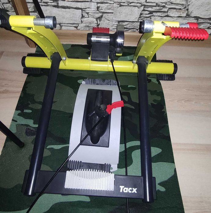 Trenażer rowerowy tacx