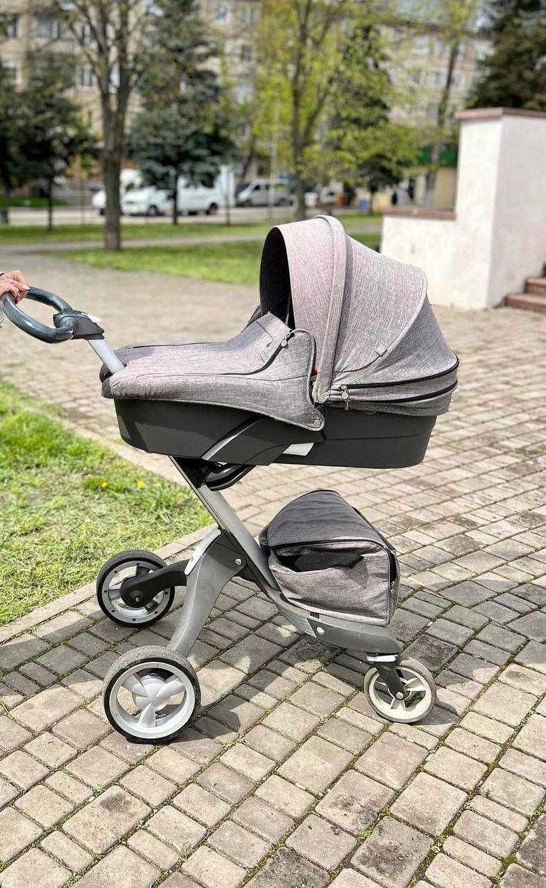 Продам коляску Stokke Xplory V4 в хорошому стані