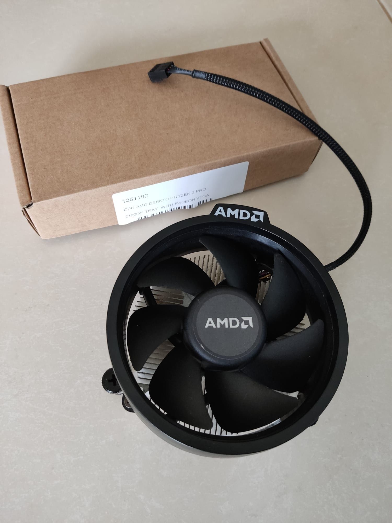 CPU AMD Ryzen 3 Pro 2100GE