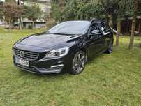 Volvo V60 4x4/Automat/Navi/Radar/