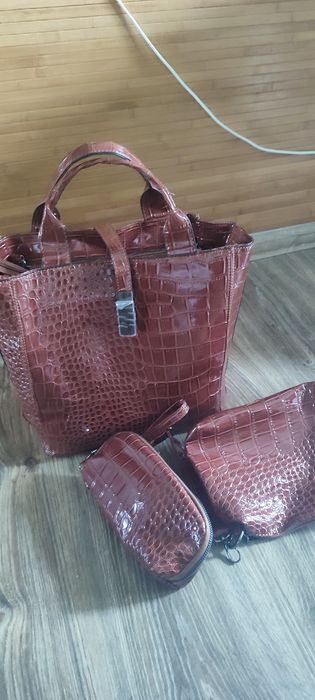 Продам набір сумок