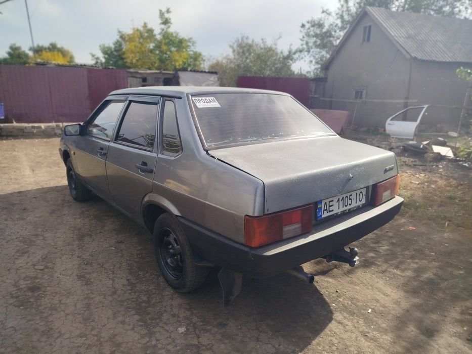 Продам ваз 21099 2006 г.в инжектор