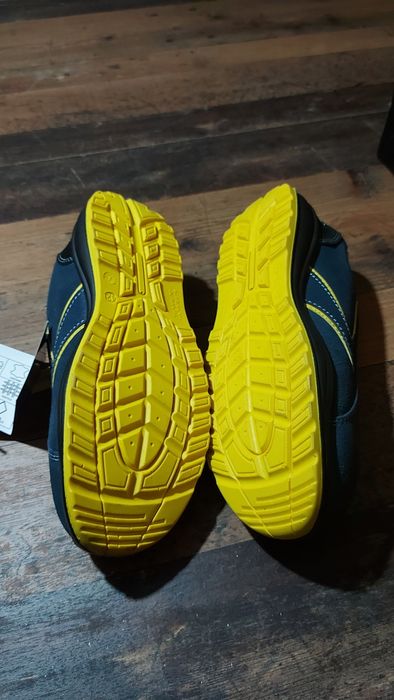 Buty robocze rozmiar 42