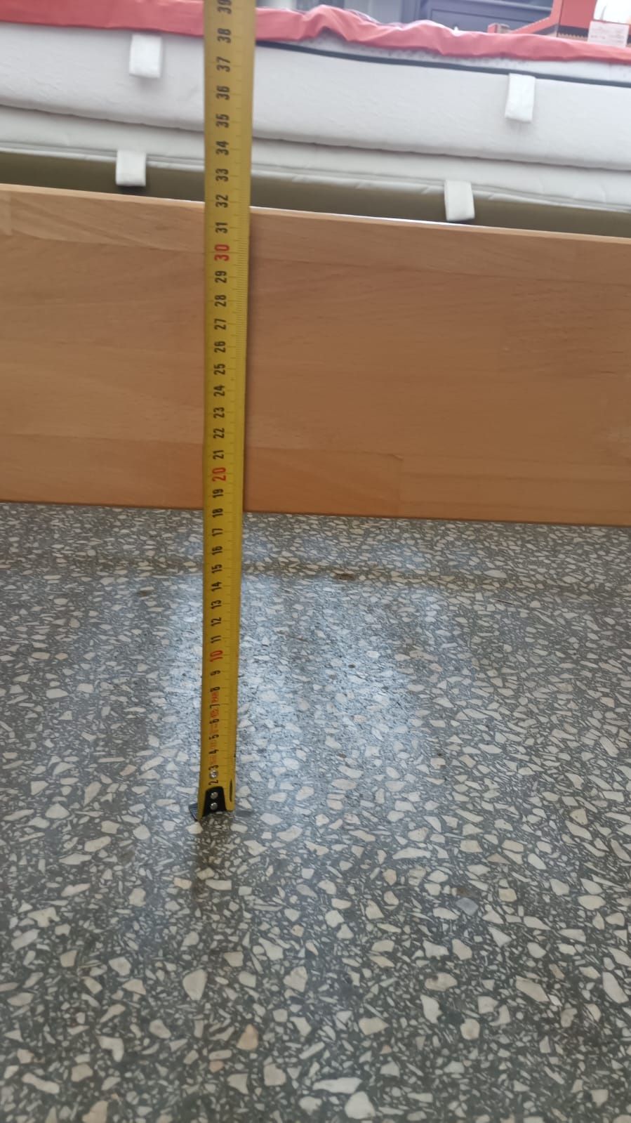 Ładne mocne łóżko drewniane bukowe 140x200 stan super stelaż w całości